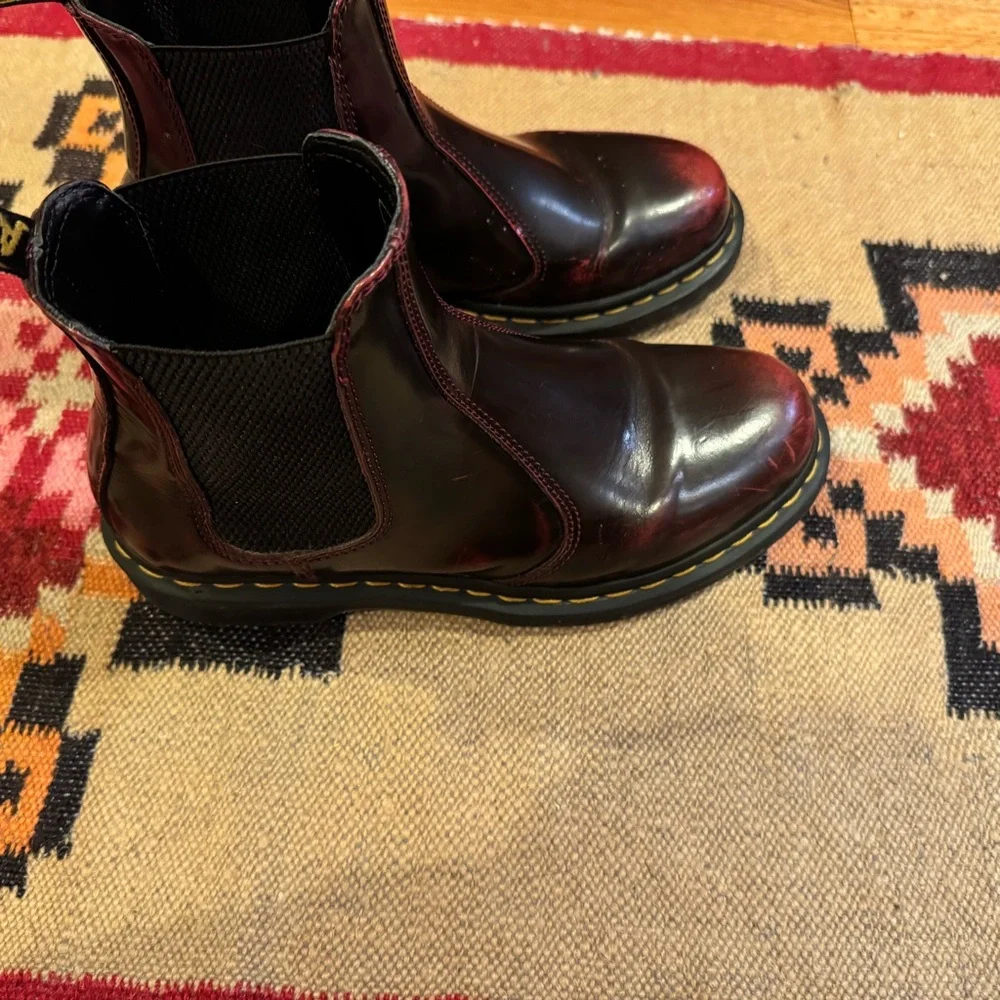 Dr Marten Cherry Red Arcadia
Chelsea Boots Eu 41 - Picture 10 of 13